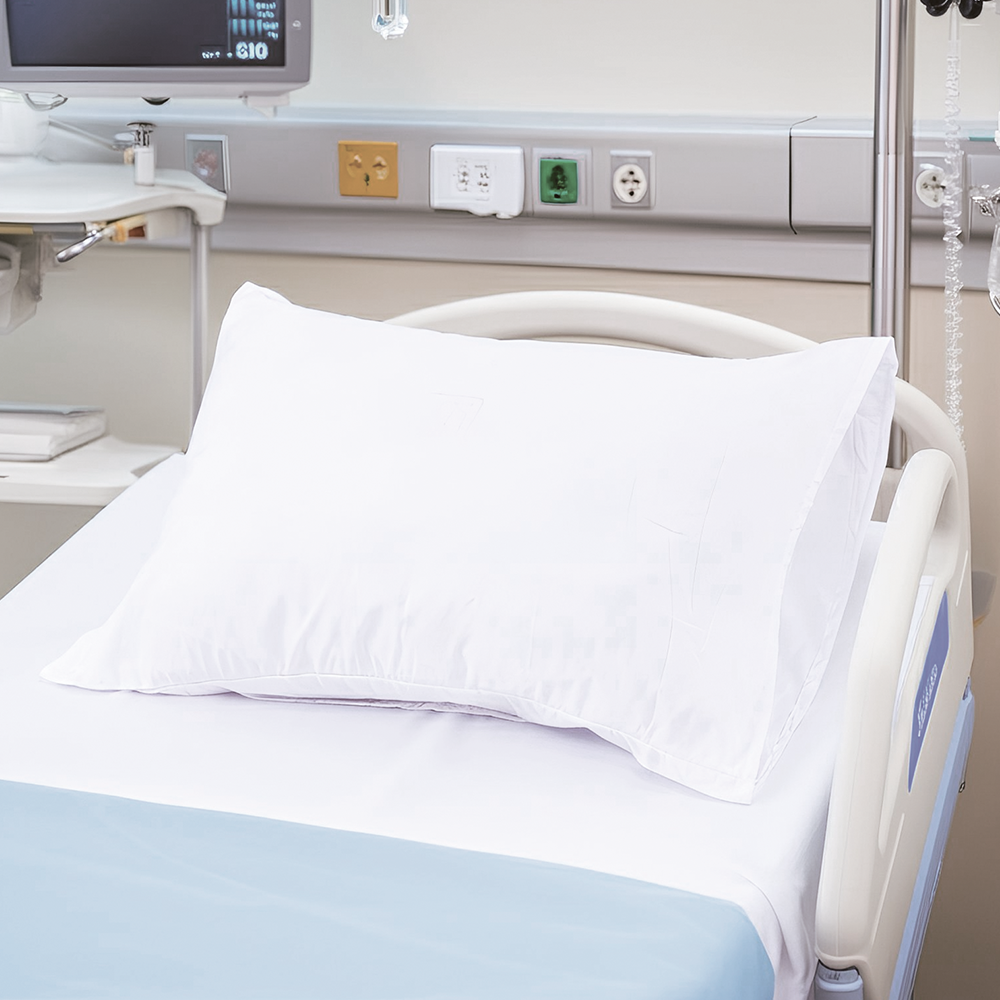 ALMOHADA DESECHABLE CON FUNDA 50 X 70 cm